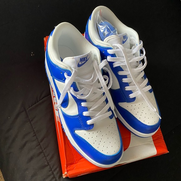 Nike Dunk Low SP Kentucky 2020 - Picture 2 of 13